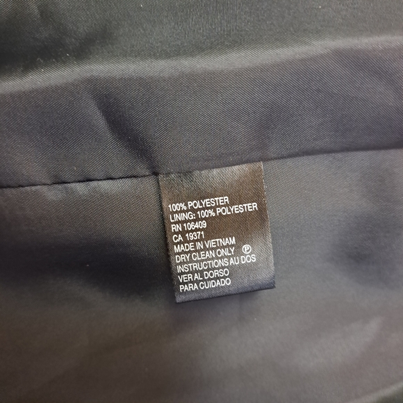 Tahari Floral Blazer - Picture 7 of 12